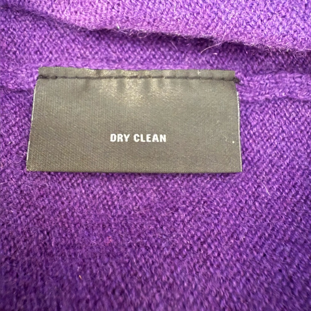 Bloomingdale’s Cashmere Turtleneck Sweater, XL - Picture 9 of 12